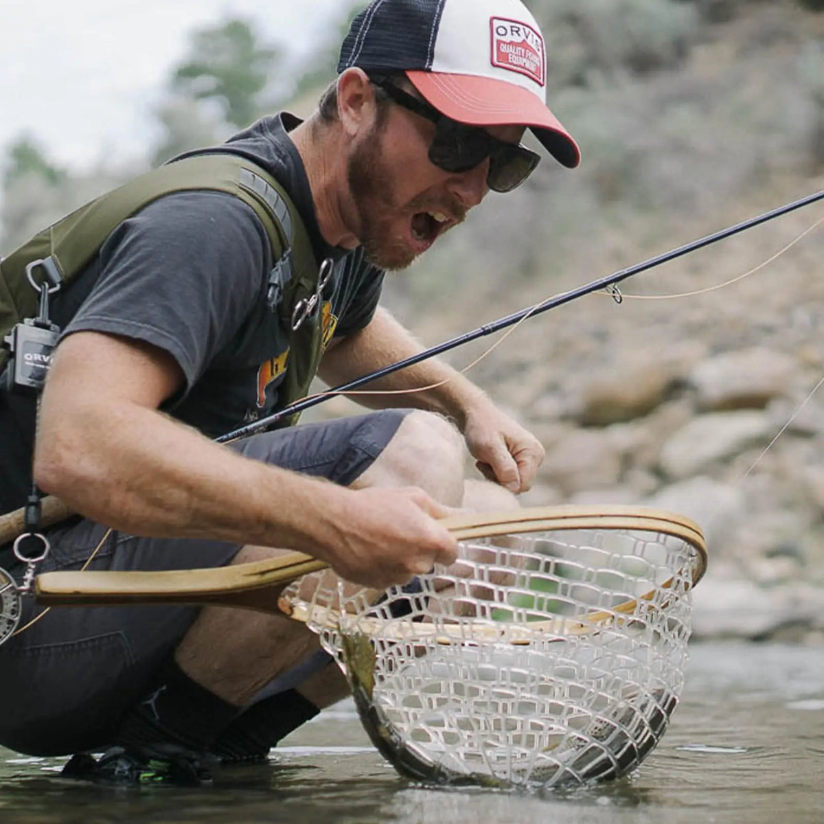 Wooden Frame Fly Fishing Landing Net With Rubber Mesh