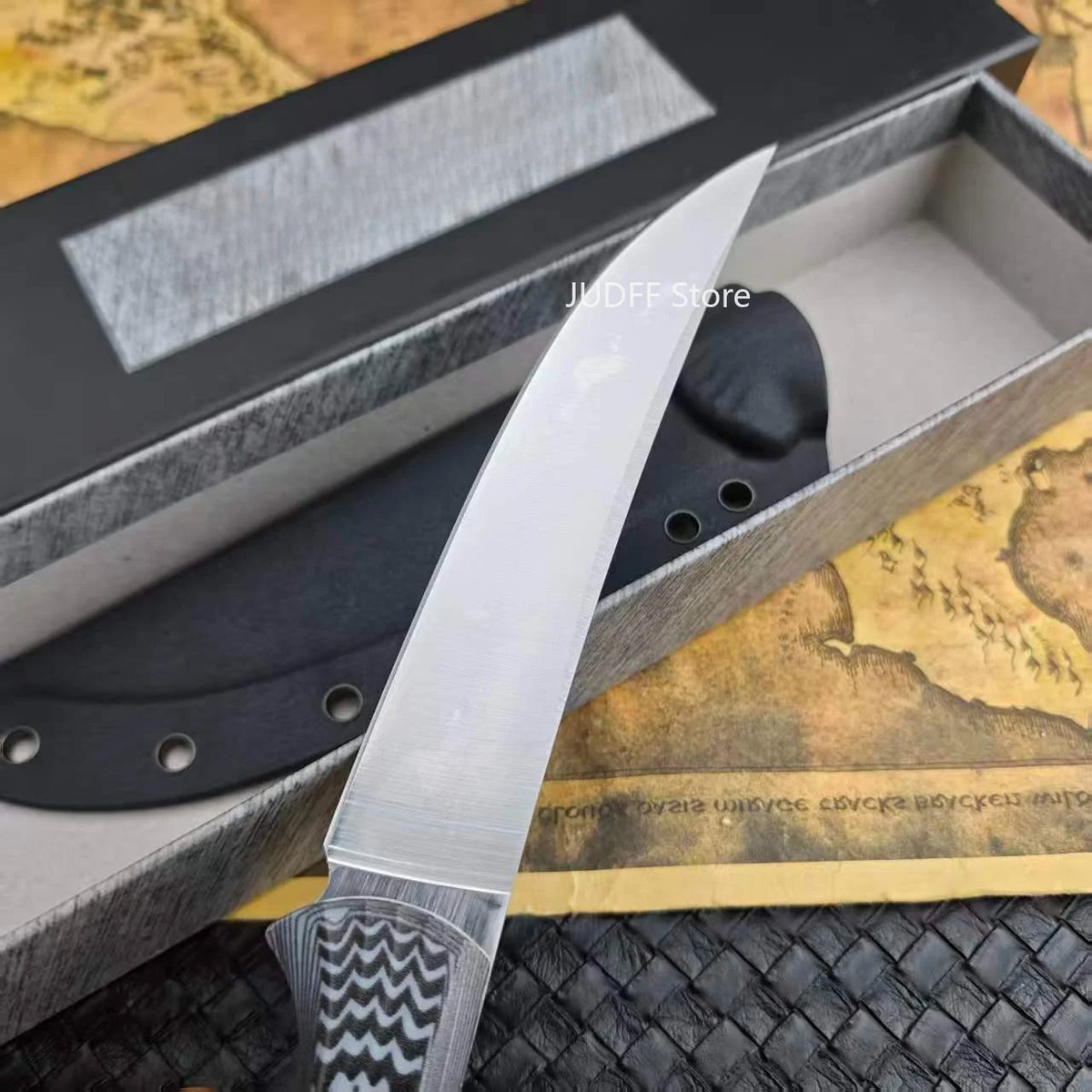 Meatcrafter BM 15500 Camping Adventure Practical Fixed Blade Knife Multipurpose Wilderness Hiking Meat Cutting Tools Nylon Fiber Handle